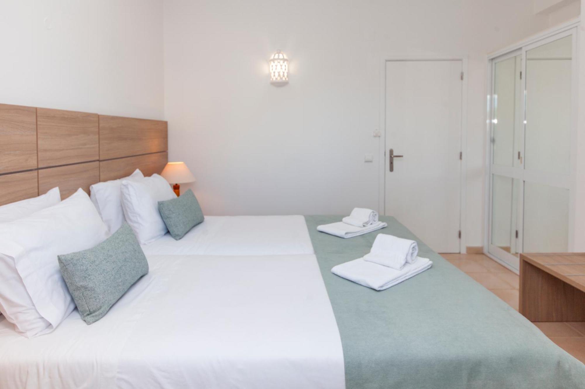 Atalaia Sol Aparthotel - Tennis & Heated Pool In Winter Λάγος Εξωτερικό φωτογραφία