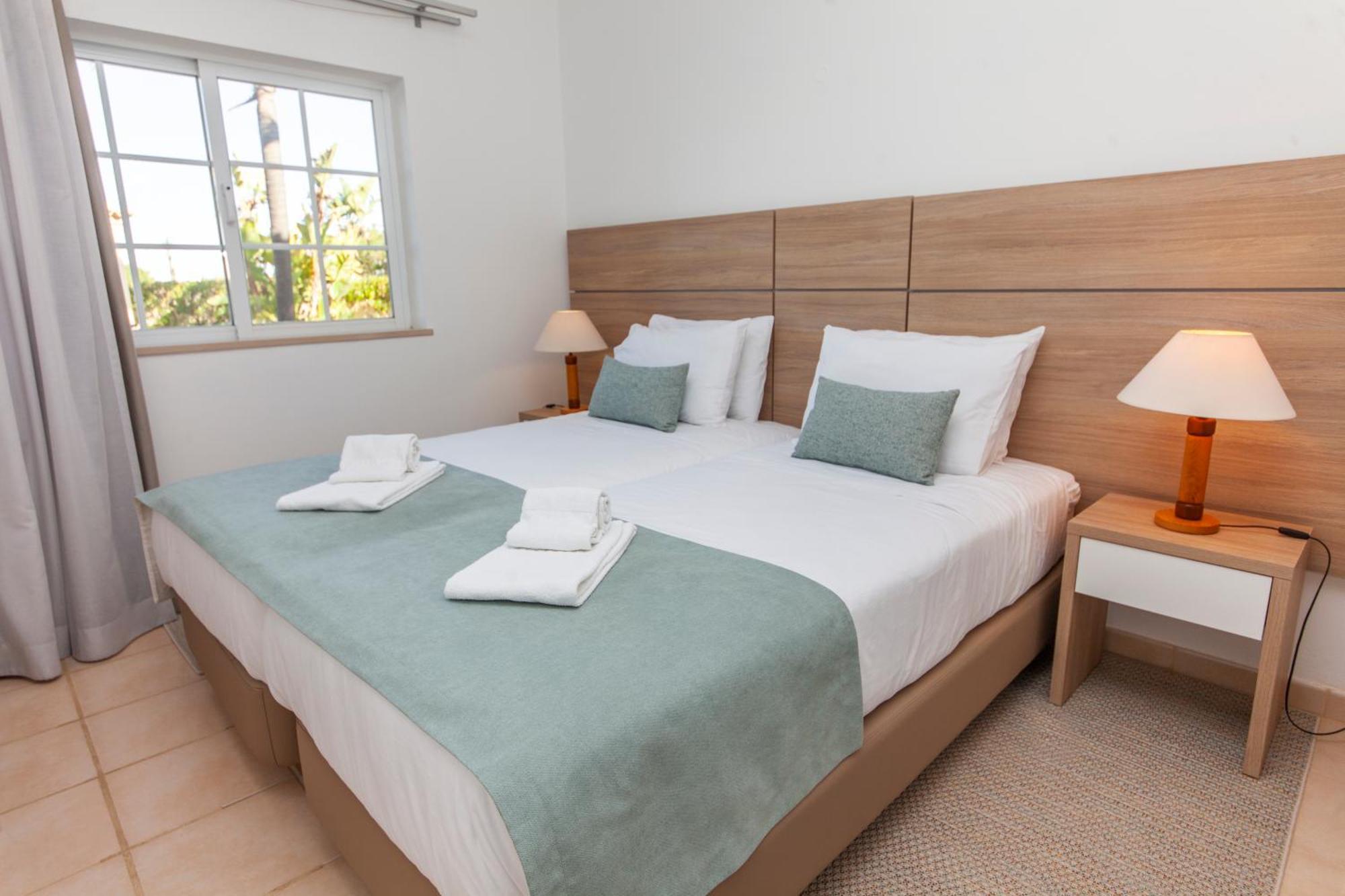 Atalaia Sol Aparthotel - Tennis & Heated Pool In Winter Λάγος Εξωτερικό φωτογραφία